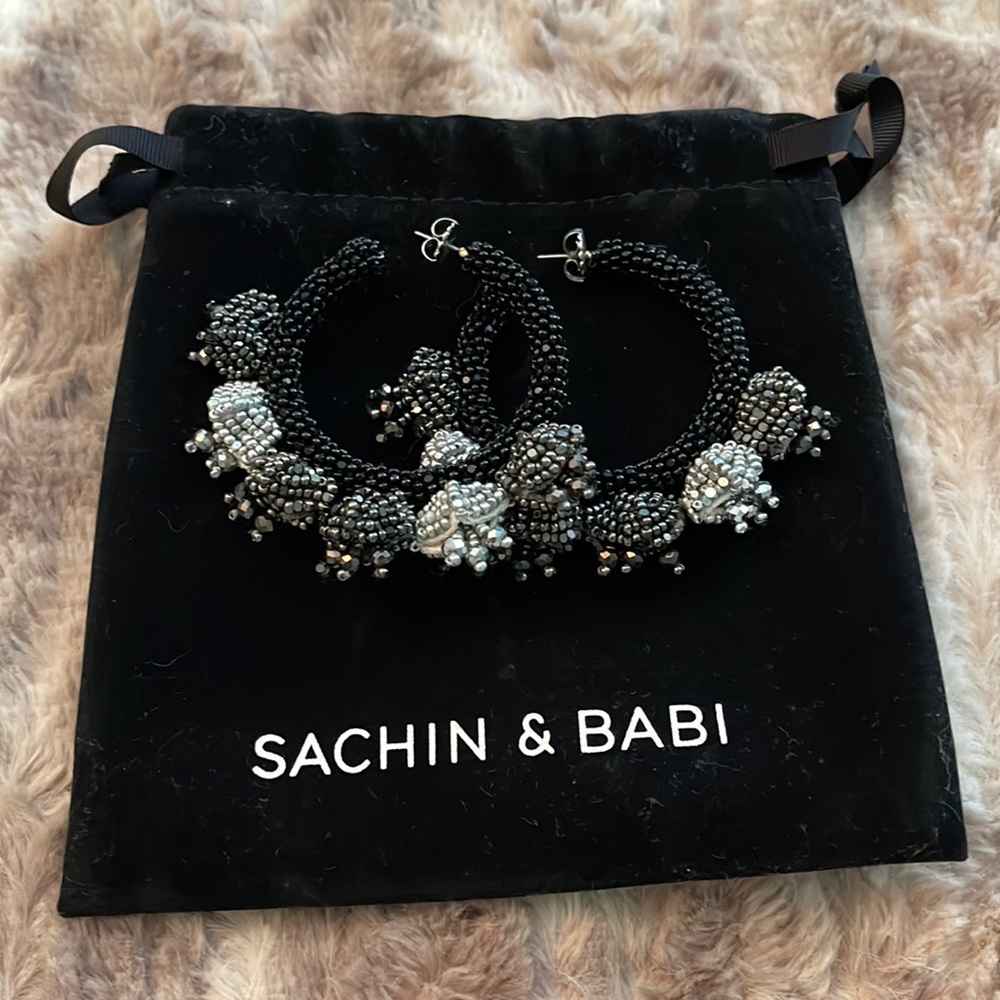 Sachin & Babi Blk/Silver Grape Hoops